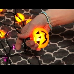 Pumpkin & Purple Christmas lights !